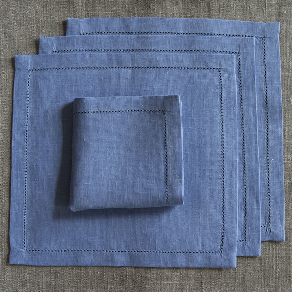 SERVIETT MED HULLSØM